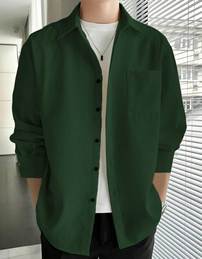 Men Regular Fit Checkered Spread Collar Casual Shirt