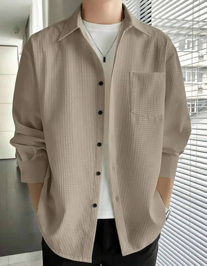 Men Regular Fit Checkered Spread Collar Casual Shirt